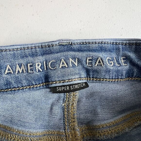 American Eagle Women's Curvy Hi-Rise Shortie Denim Shorts Distressed Size 0 - Picture 5 of 12